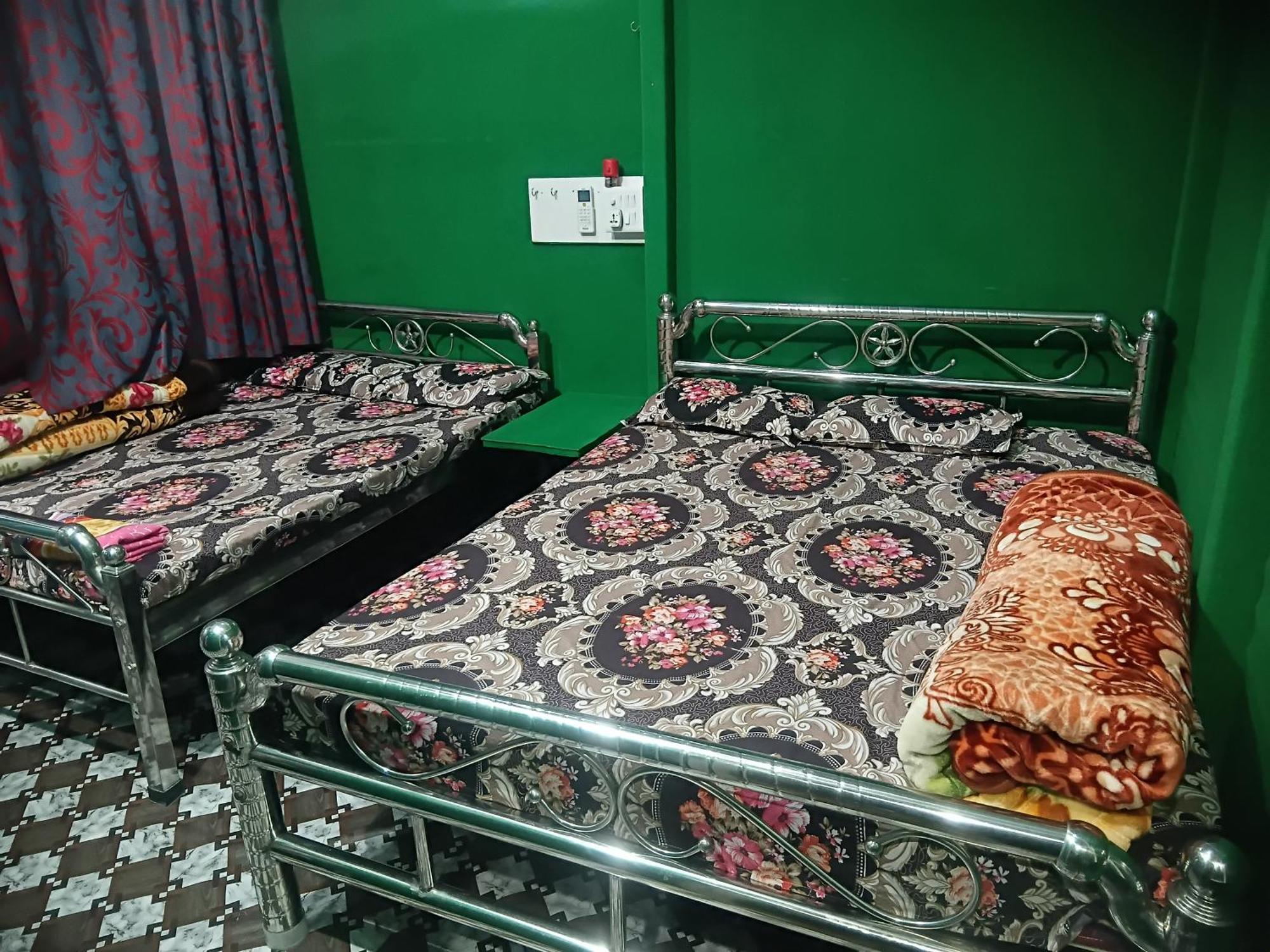Green View Homestay Siliguri Bilik gambar